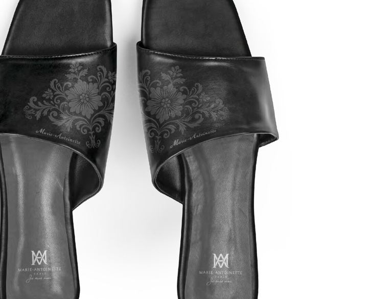 Black patterned slides