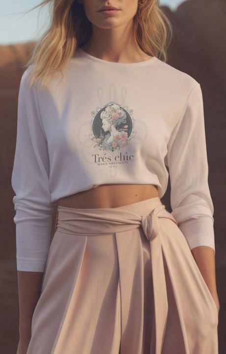 Long-sleeve top with portrait print